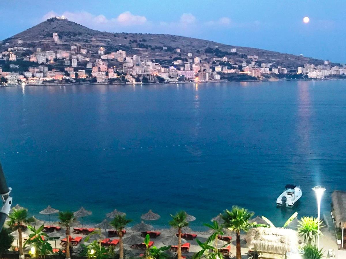 Royal King And Queen Apartment For Luxury Life Sarandë Eksteriør bilde
