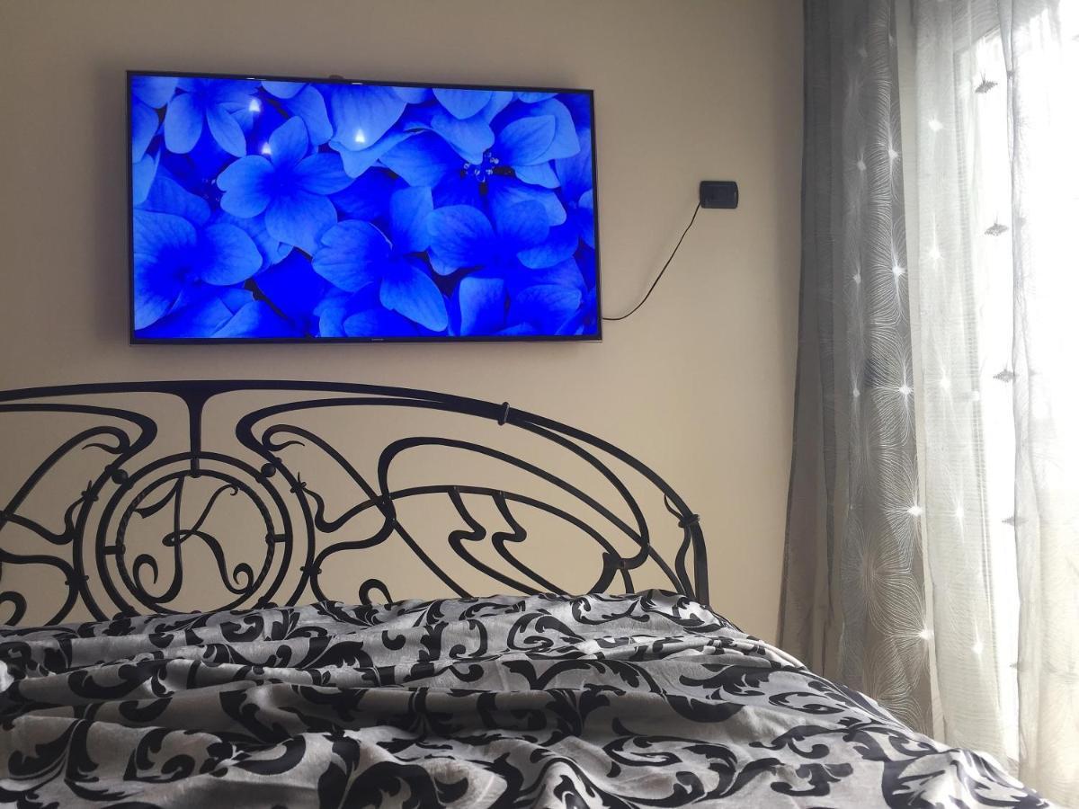 Royal King And Queen Apartment For Luxury Life Sarandë Eksteriør bilde