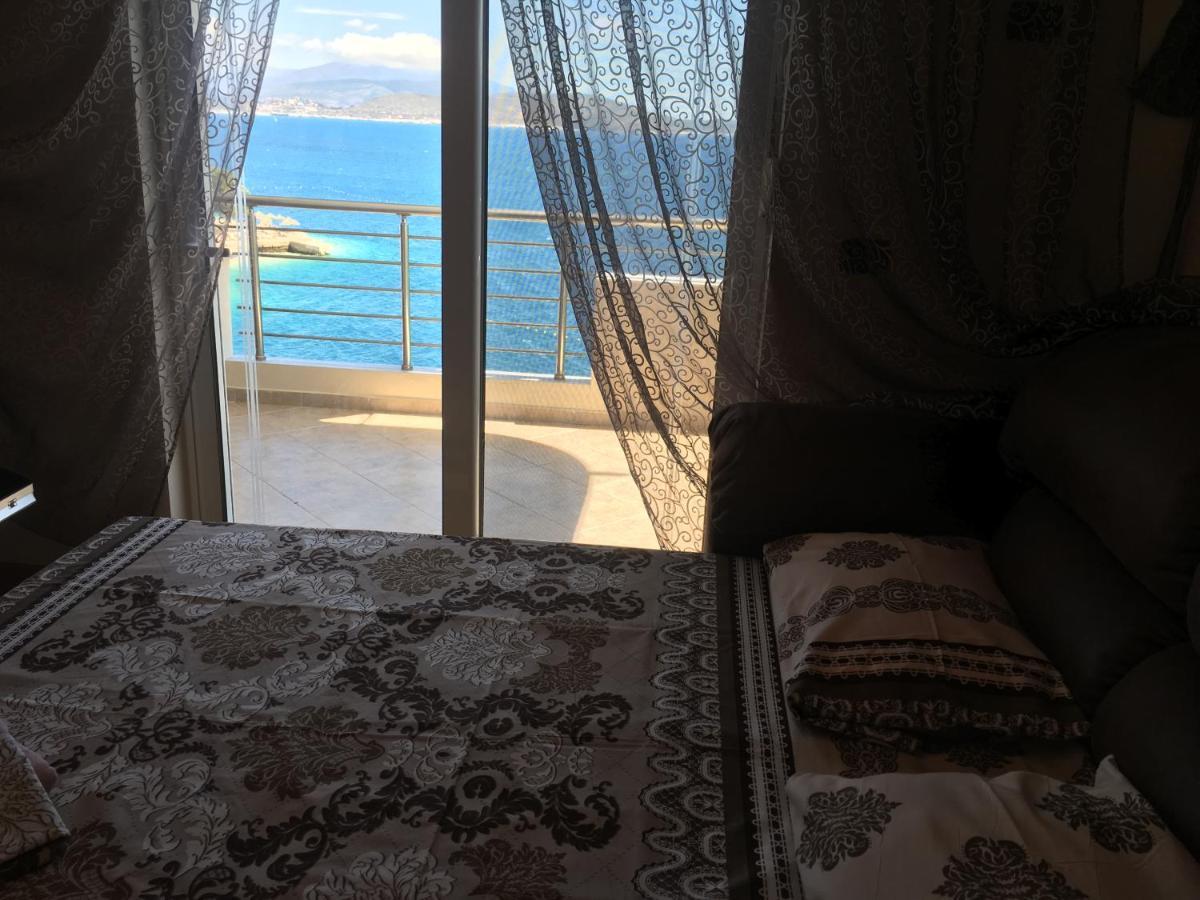 Royal King And Queen Apartment For Luxury Life Sarandë Eksteriør bilde