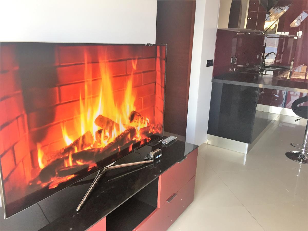 Royal King And Queen Apartment For Luxury Life Sarandë Eksteriør bilde