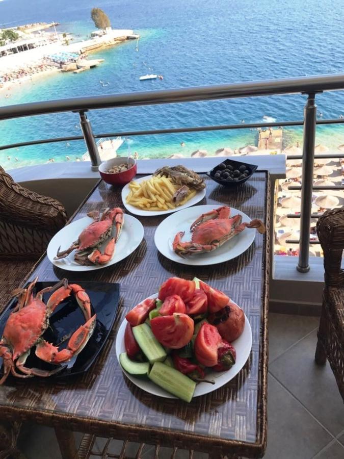 Royal King And Queen Apartment For Luxury Life Sarandë Eksteriør bilde