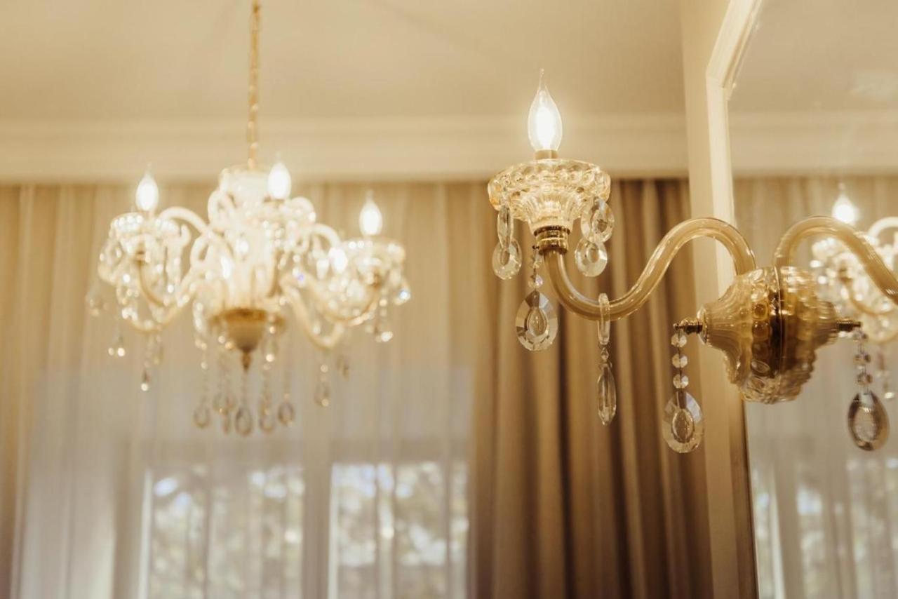 Royal King And Queen Apartment For Luxury Life Sarandë Eksteriør bilde